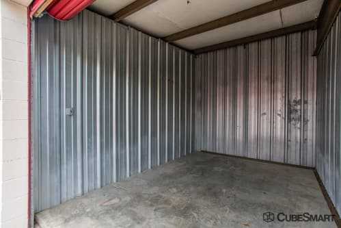 Tennessee Nashville CubeSmart Self Storage photo 3