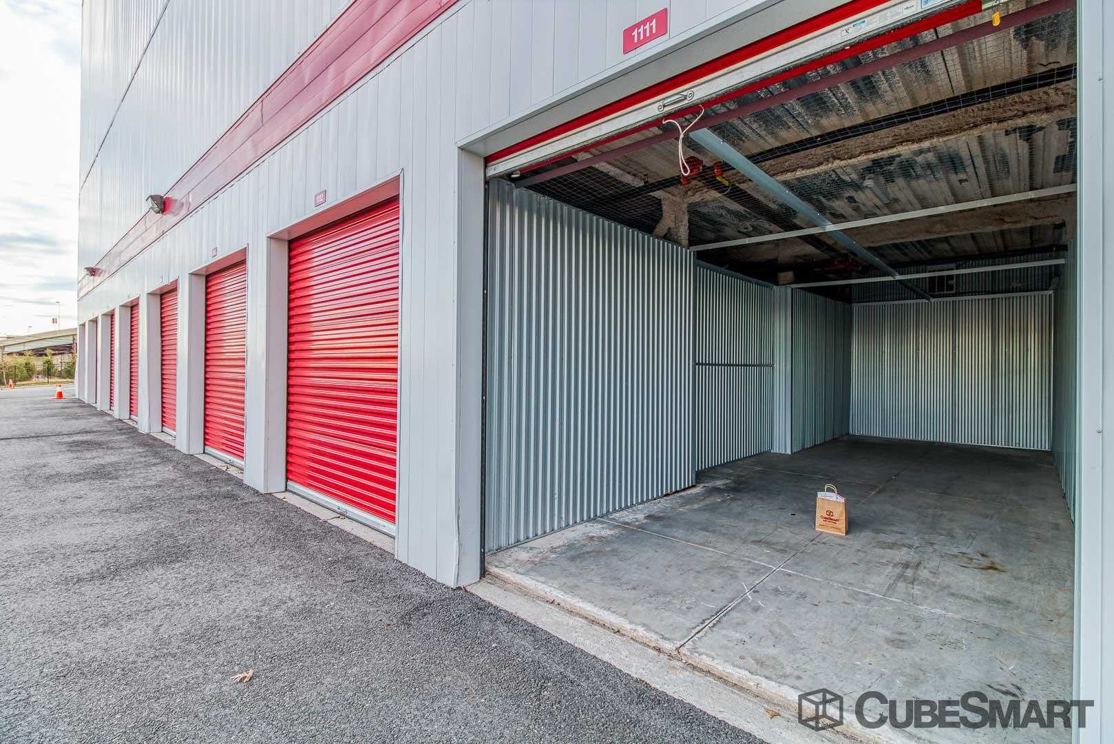 New Jersey Newark CubeSmart Self Storage photo 7