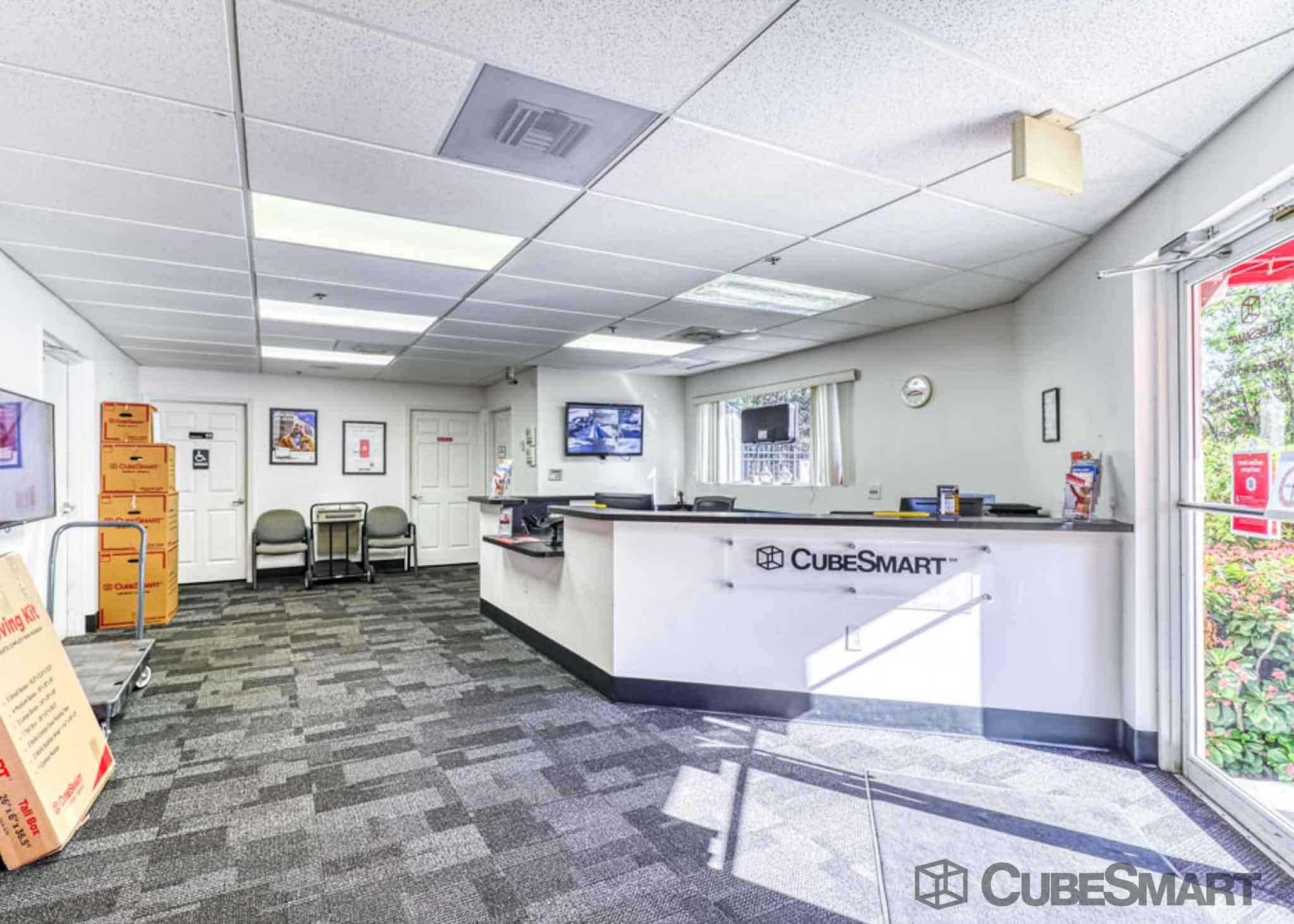 Florida Delray Beach CubeSmart Self Storage photo 3