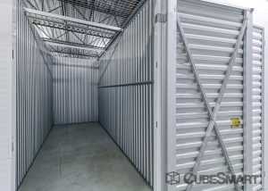 New Jersey Paramus CubeSmart Self Storage photo 5