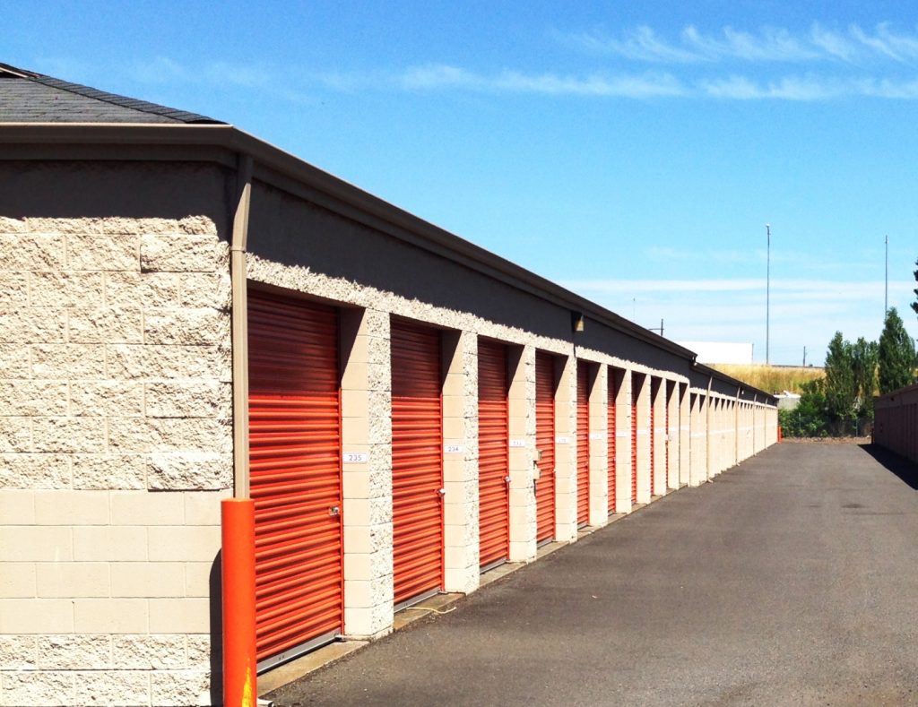 Oregon Beaverton Public Storage photo 3