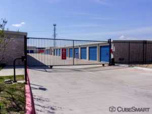 Texas Grand Prairie CubeSmart Self Storage photo 5