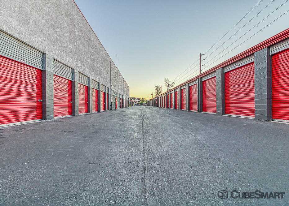 Nevada North Las Vegas CubeSmart Self Storage photo 7