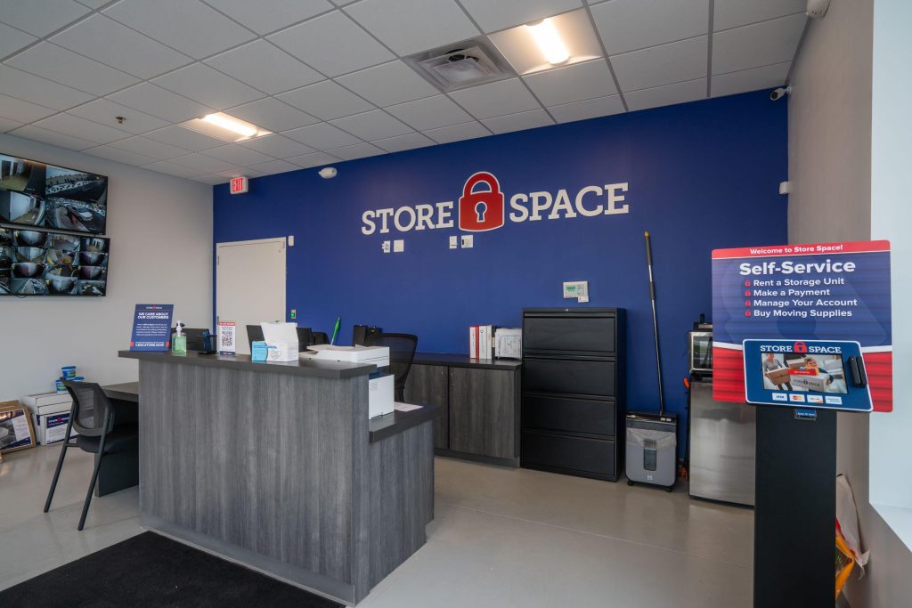 Ohio Hilliard Store Space Self Storage photo 3