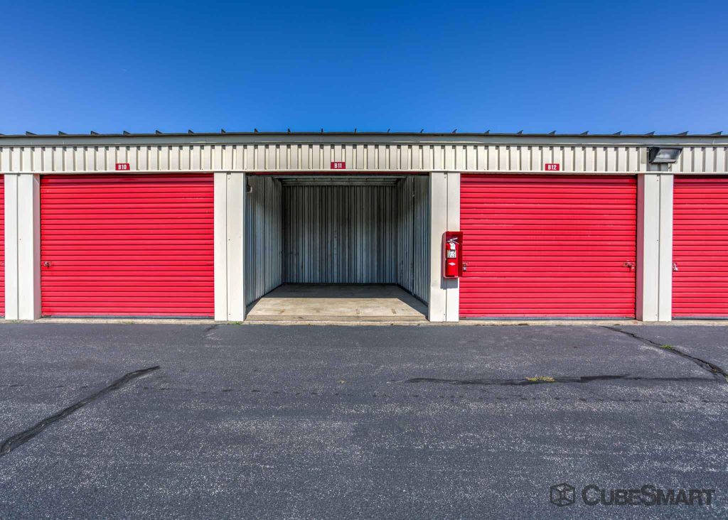 New York Riverhead CubeSmart Self Storage photo 3