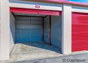 Rhode Island Bristol CubeSmart Self Storage photo 5