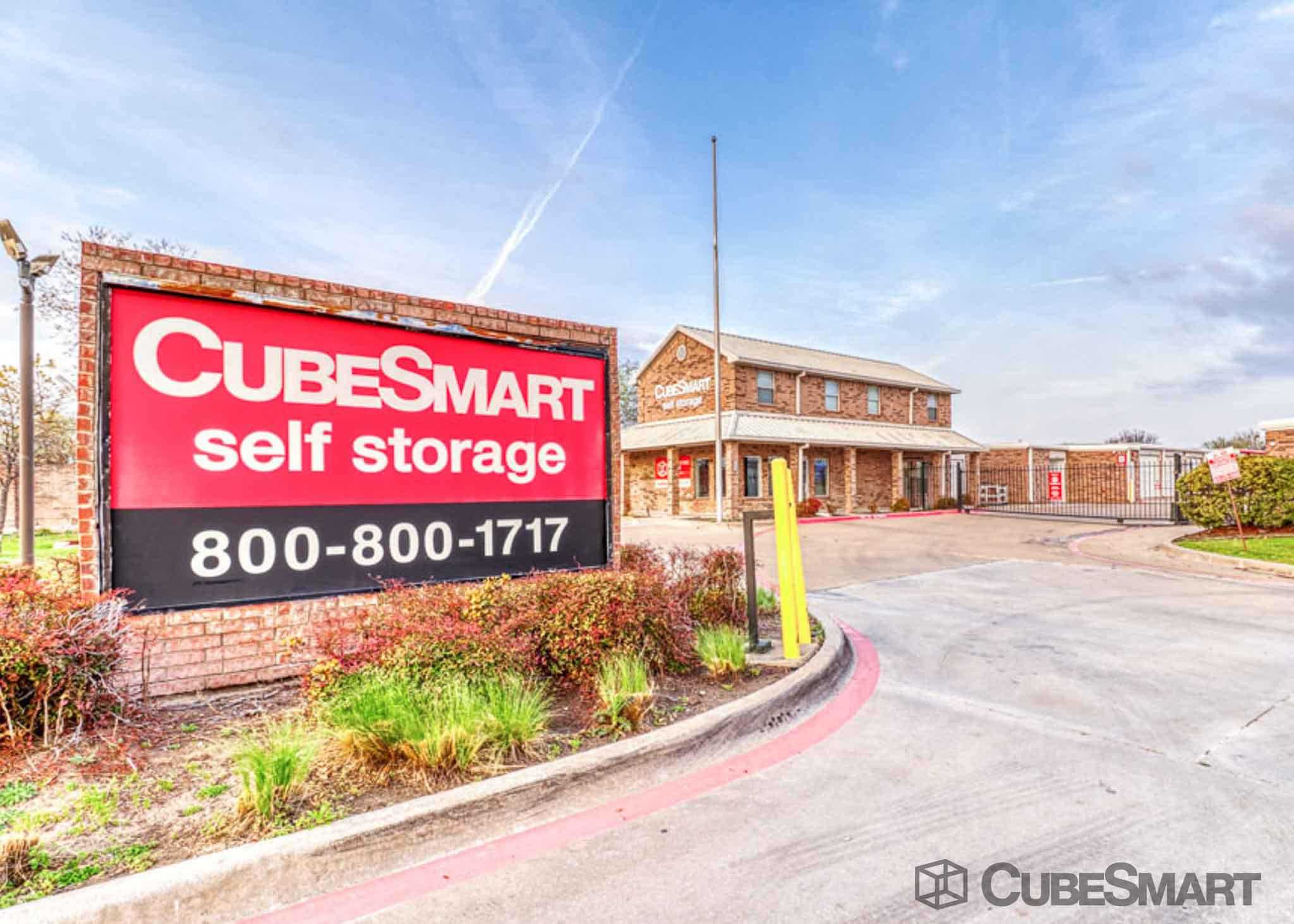 Texas Denton CubeSmart Self Storage photo 5