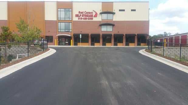 North Carolina Raleigh Red Carpet Self Storage photo 7