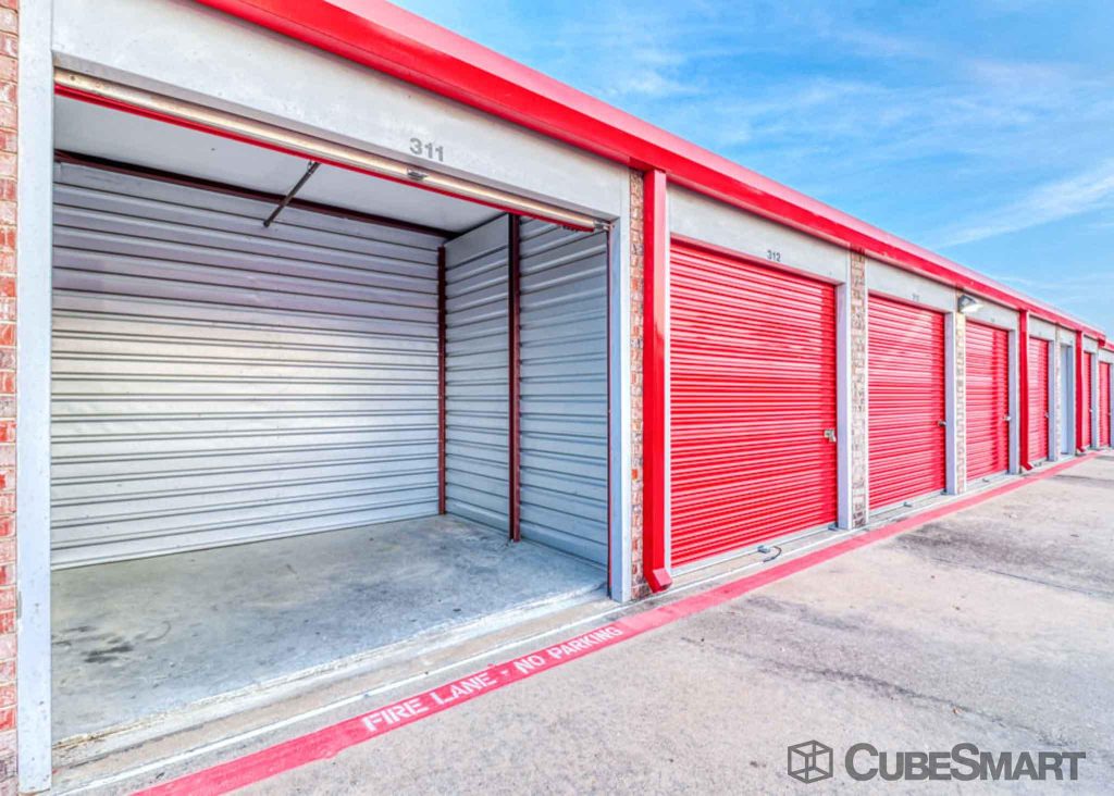 Texas Denton CubeSmart Self Storage photo 3