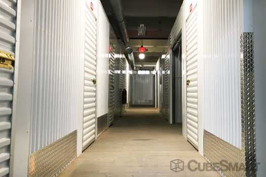 Ohio Cincinnati Box Self Storage Units photo 5