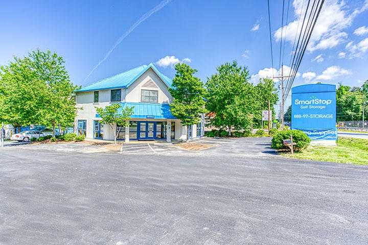 North Carolina Asheville SmartStop Self Storage photo 7