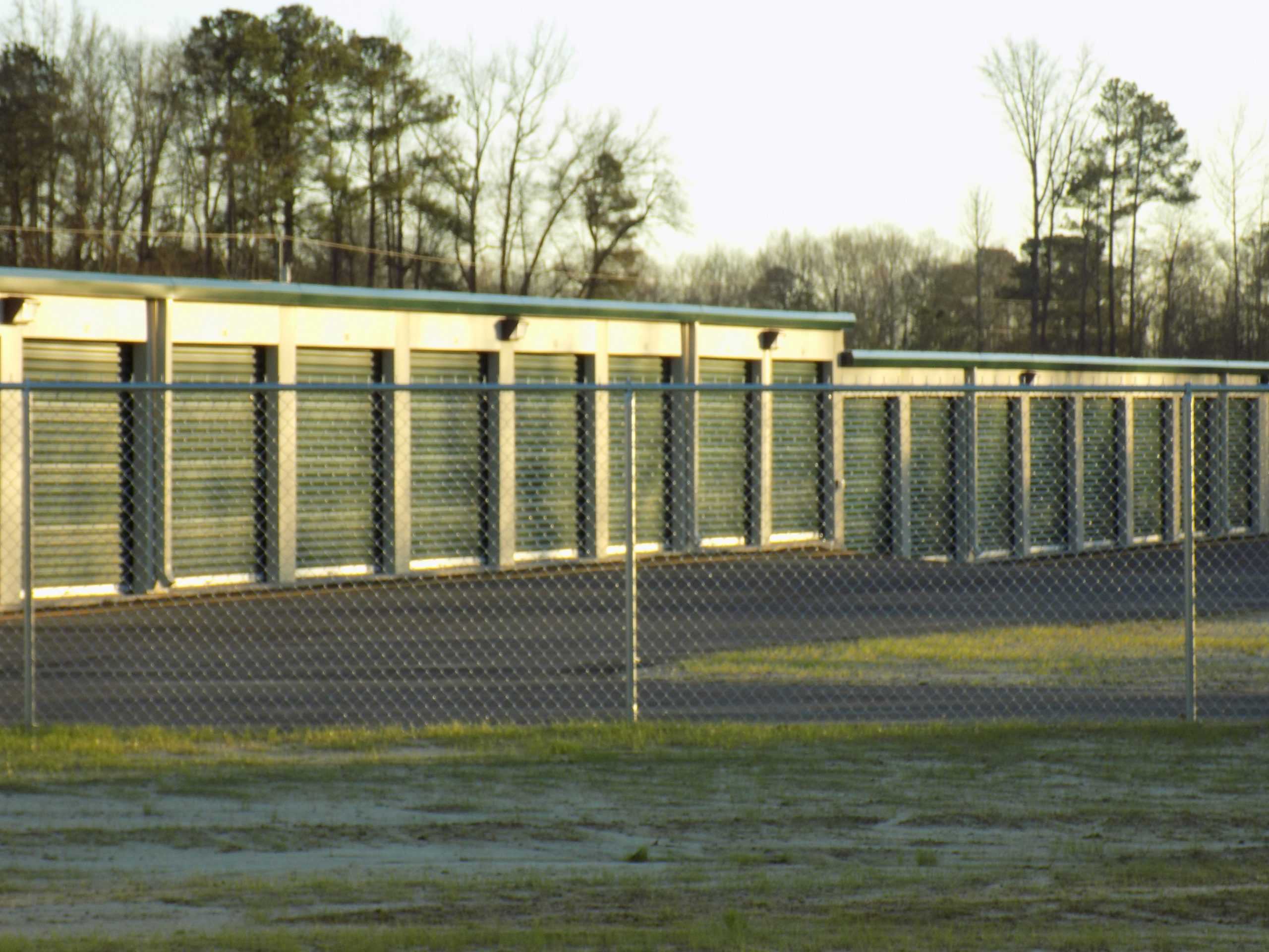 North Carolina Rocky Mount 42 East Storage photo 7