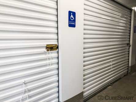 Oregon Bend CubeSmart Self Storage photo 3