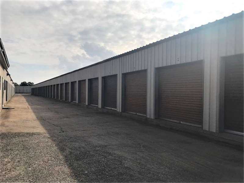 Texas Baytown Extra Space Storage photo 3