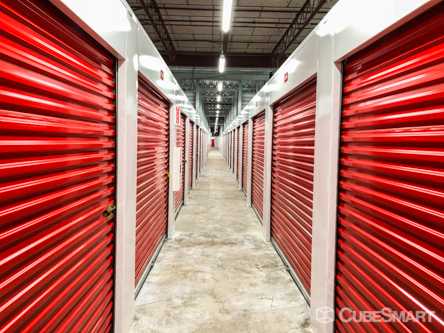 New York Bay Shore CubeSmart Self Storage photo 3