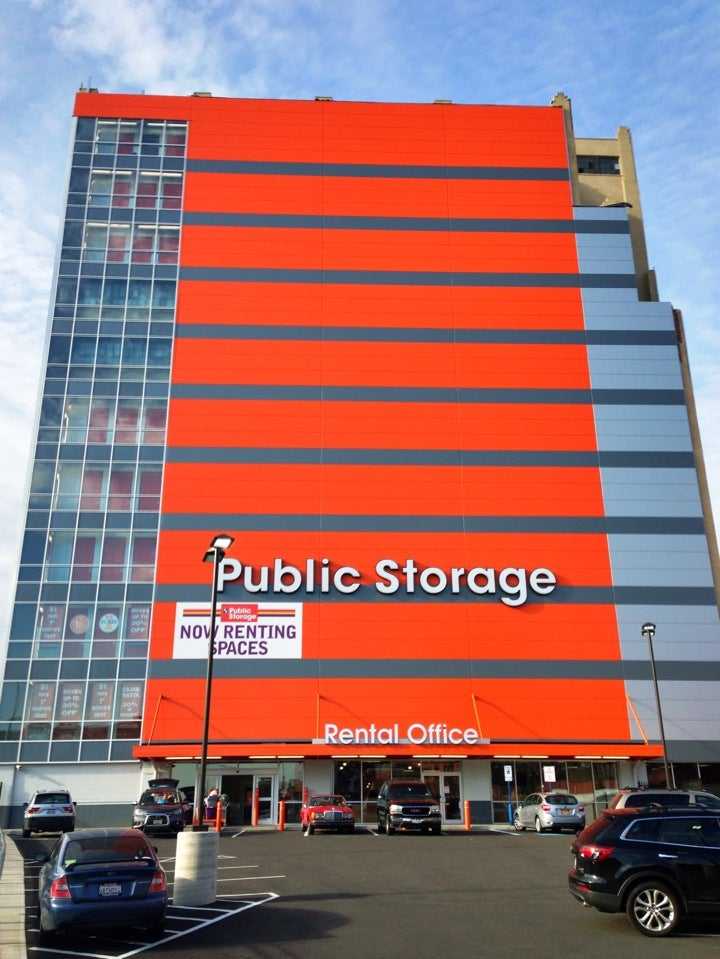 New Jersey Jersey City Public Storage photo 3