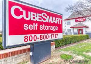 Texas Fort Worth CubeSmart Self Storage photo 5