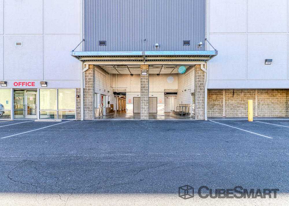 New Jersey Paramus CubeSmart Self Storage photo 3