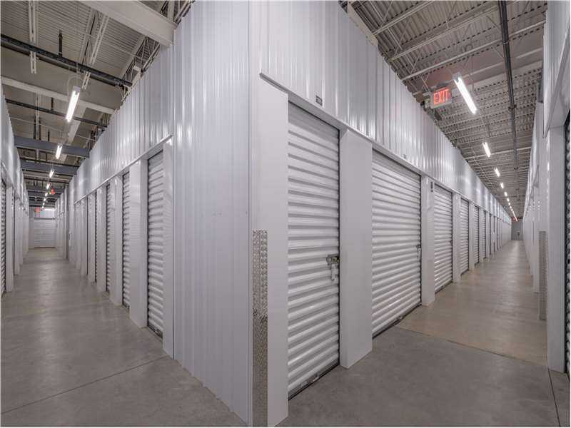 Minnesota Shakopee Extra Space Storage photo 5