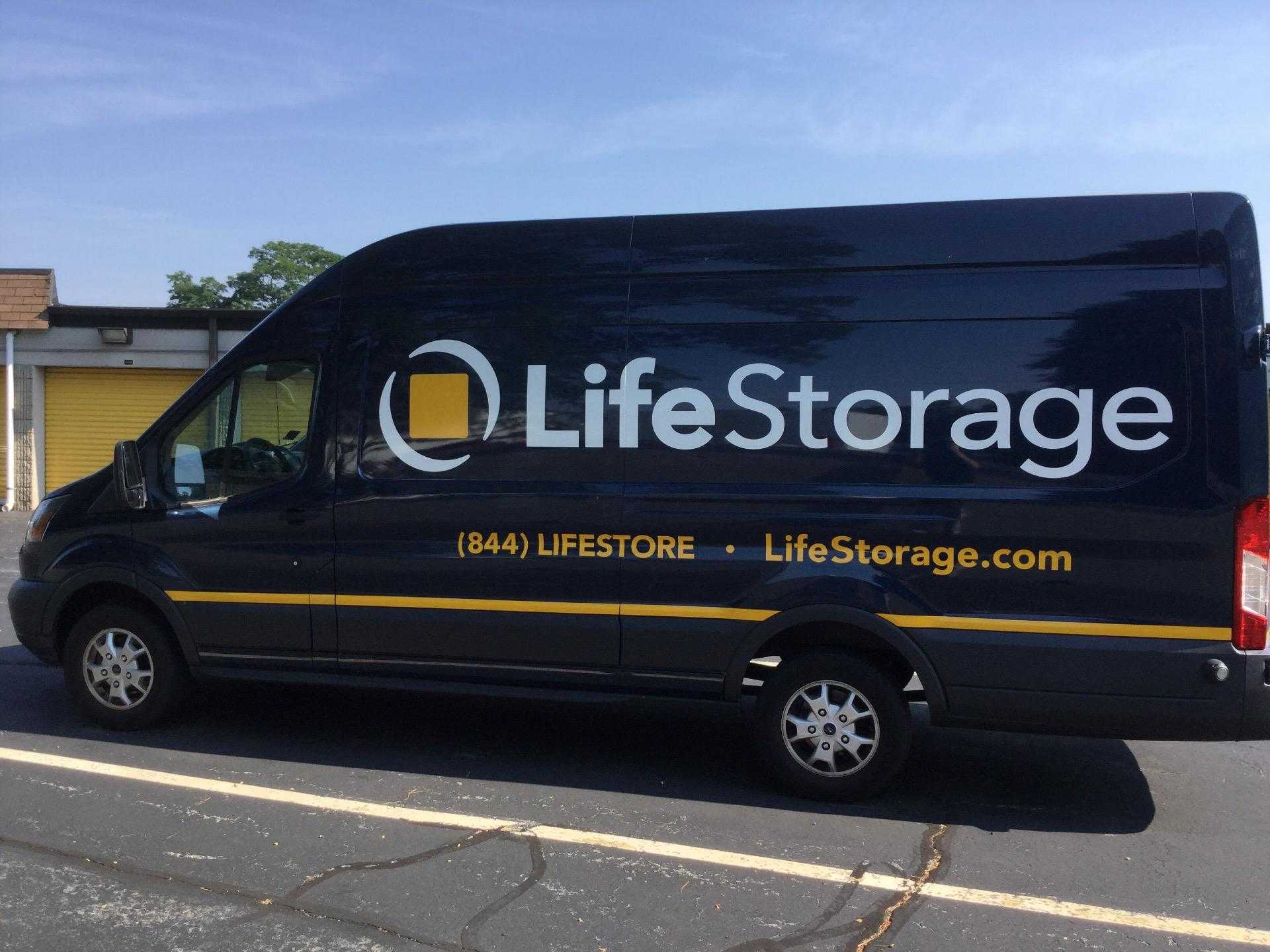 Rhode Island East Providence Life Storage photo 3