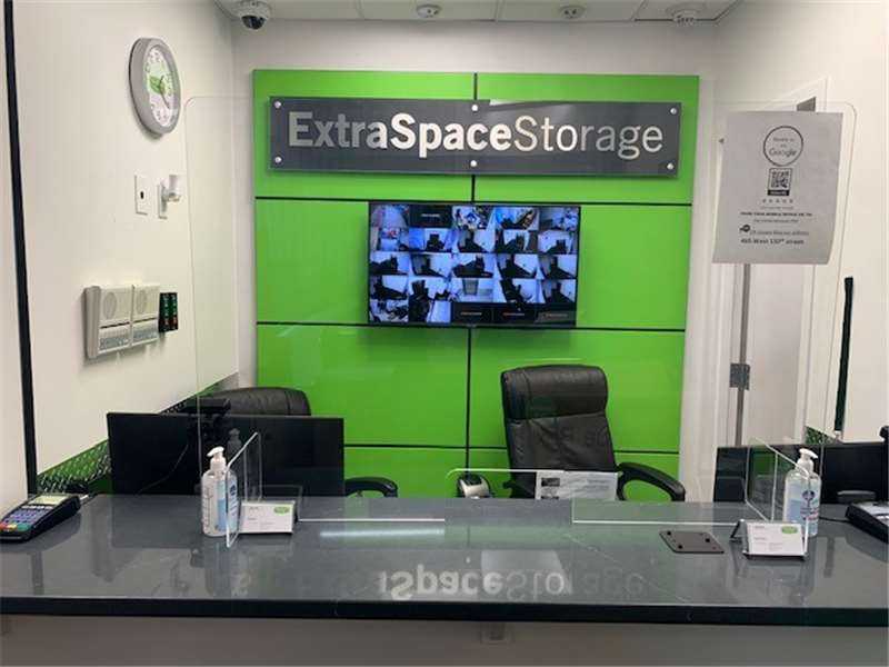 New Jersey Jersey City Extra Space Storage photo 3