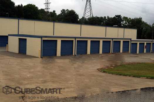 South Carolina Greer CubeSmart Self Storage photo 3