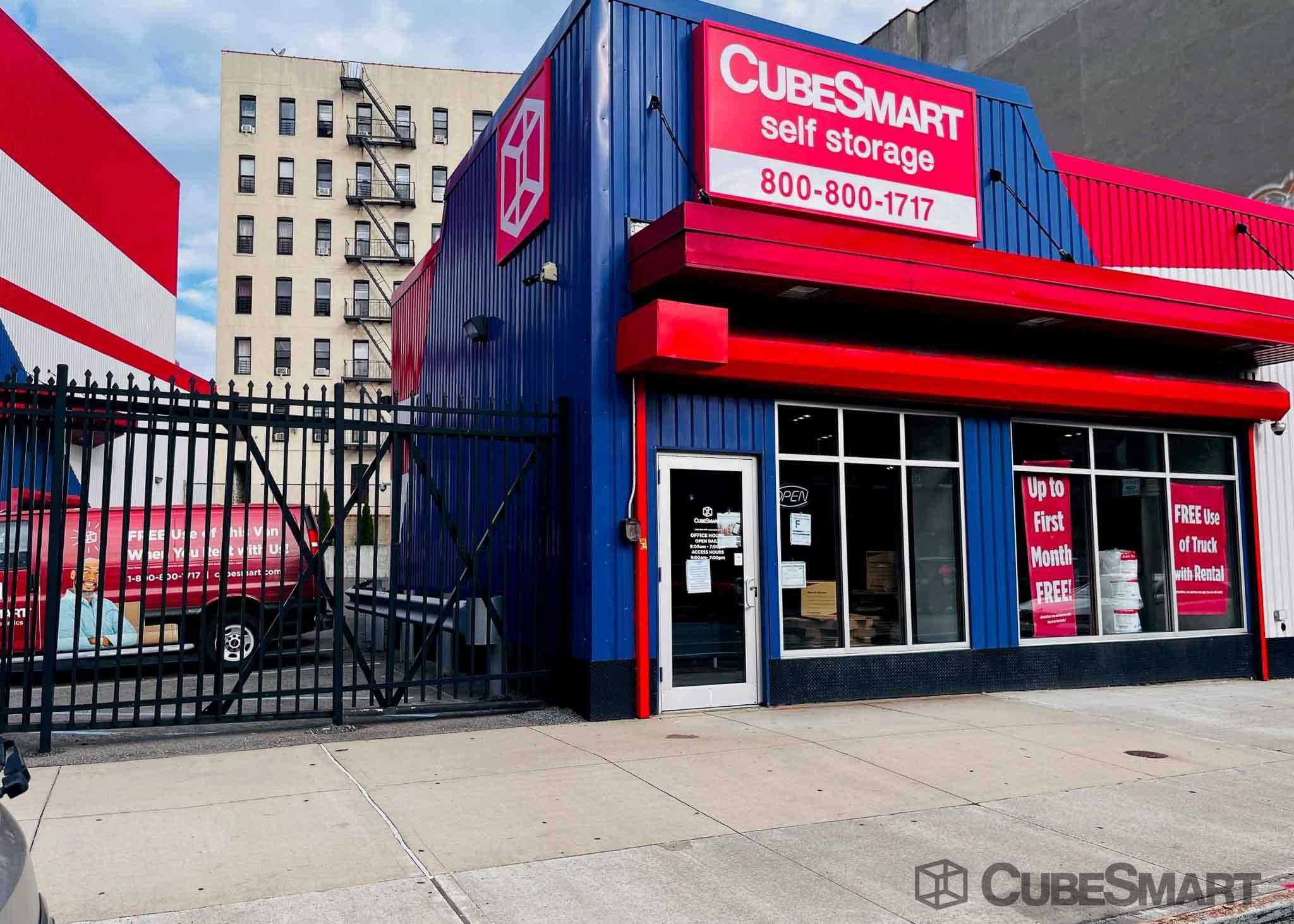 New Jersey Jersey City CubeSmart Self Storage photo 3