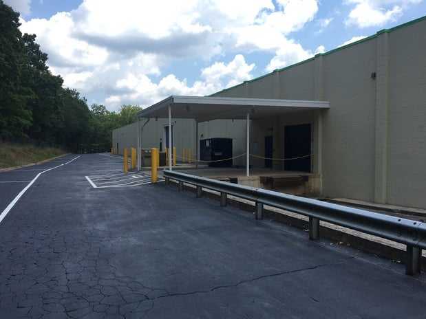 North Carolina Hendersonville Midgard Self Storage photo 5