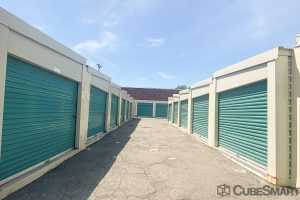 New Jersey Jersey City CubeSmart Self Storage photo 5