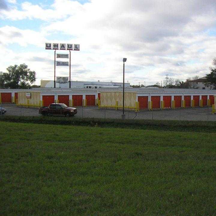 Minnesota Monticello U-Haul Moving & Storage of St Cloud photo 3