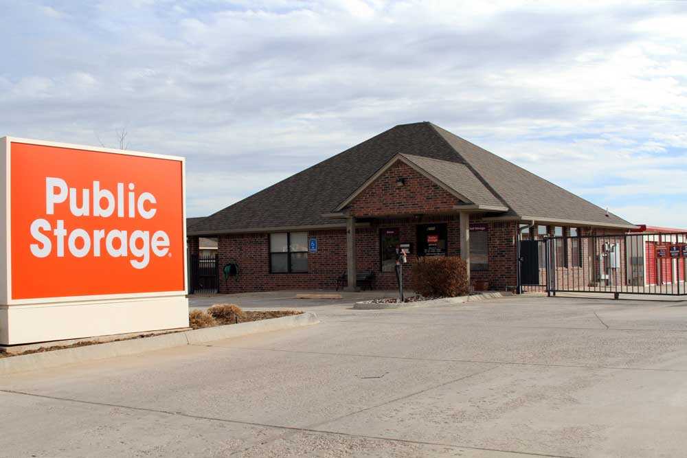 Oklahoma Moore Public Storage photo 3