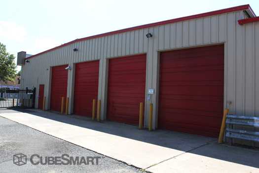 New York Long Island United Storage photo 3