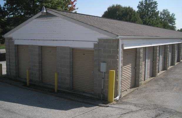 Missouri Florissant Spanish Lake Self Storage photo 3