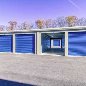 New York Schenectady ValuSpace Personal Storage - Halfmoon photo 7