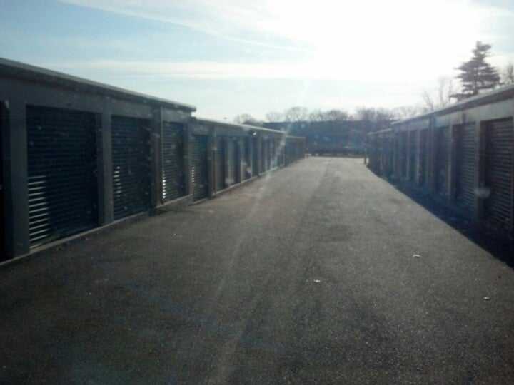 Massachusetts Woburn Grafton Self Storage photo 3