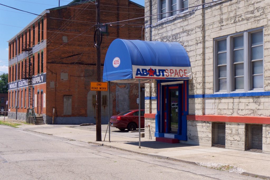 Ohio Cincinnati Store Space Self Storage photo 3