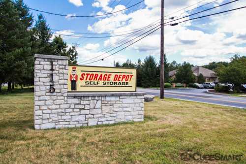 Pennsylvania Mechanicsburg CubeSmart Self Storage photo 5