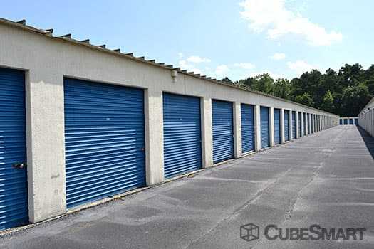 South Carolina North Charleston CubeSmart Self Storage photo 5