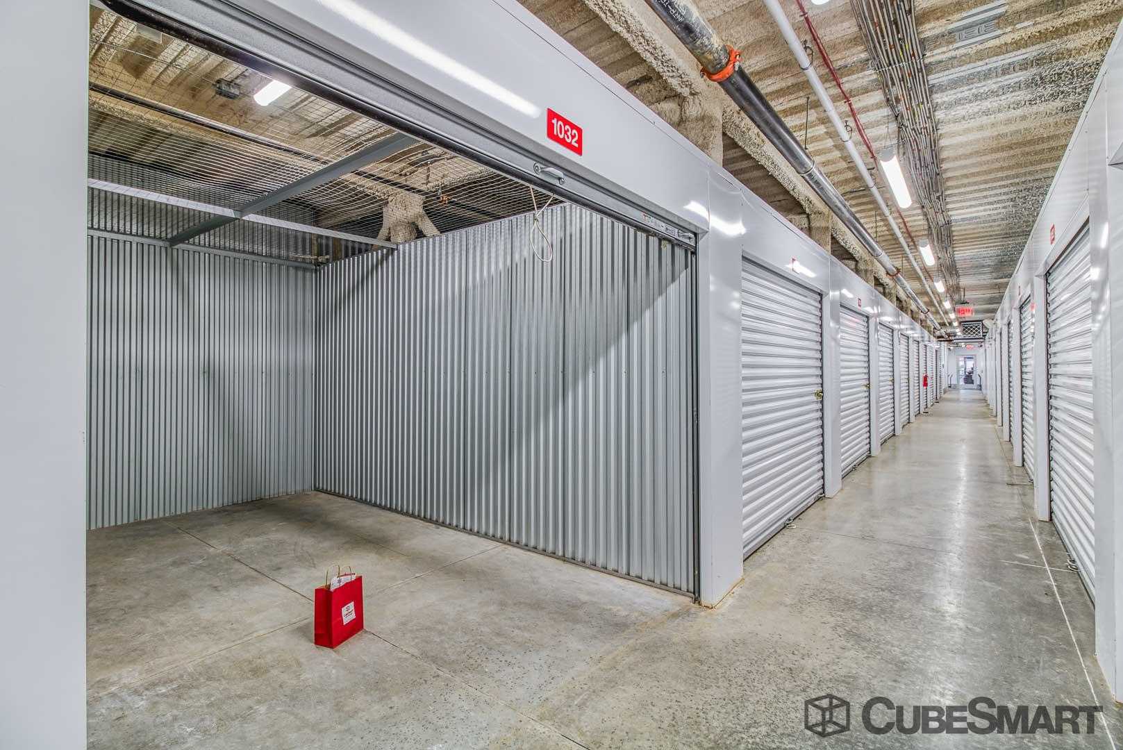 New Jersey Newark CubeSmart Self Storage photo 3