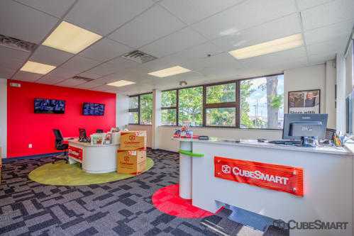 New Jersey Deptford CubeSmart Self Storage photo 3