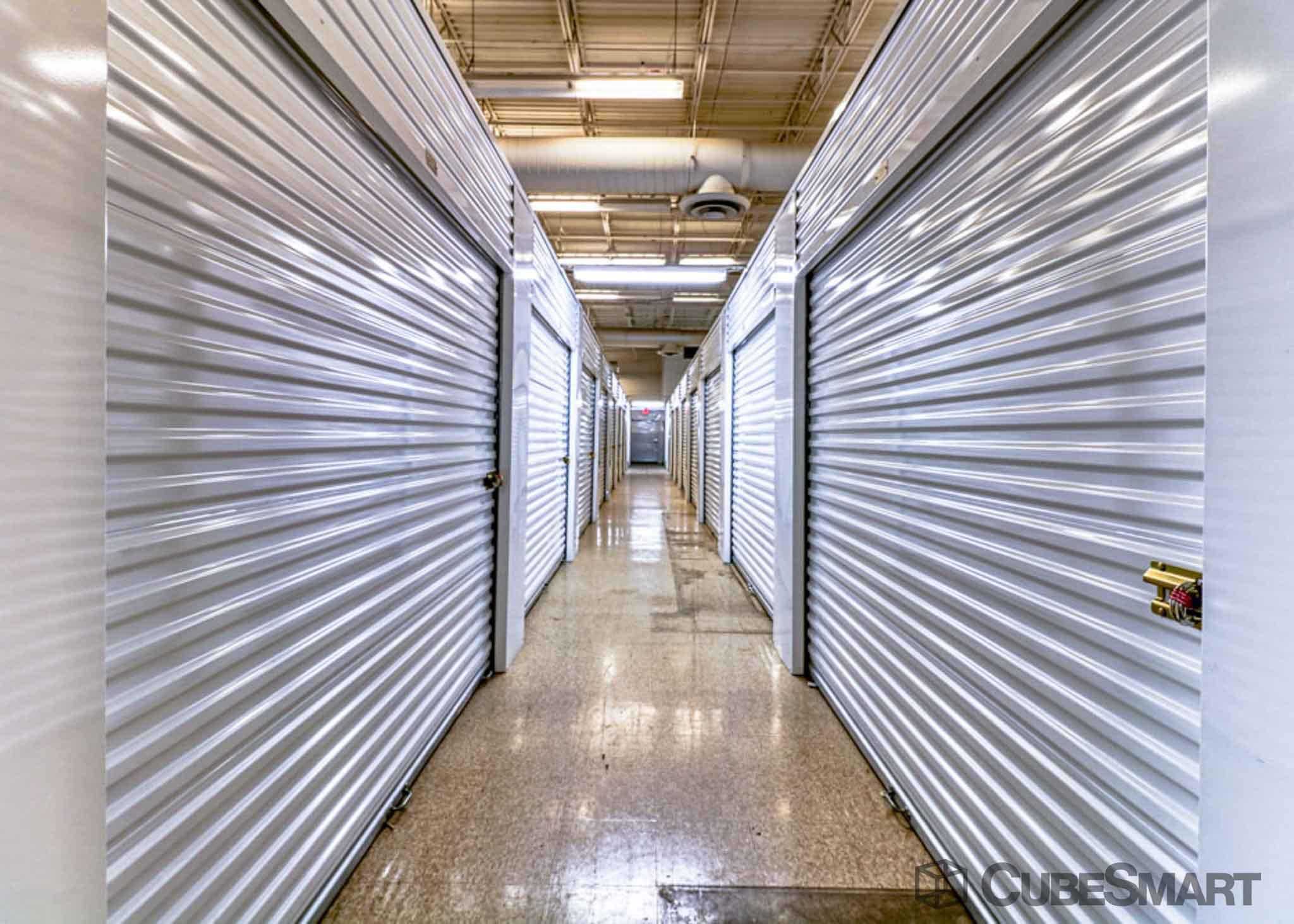 Ohio Elyria CubeSmart Self Storage photo 5