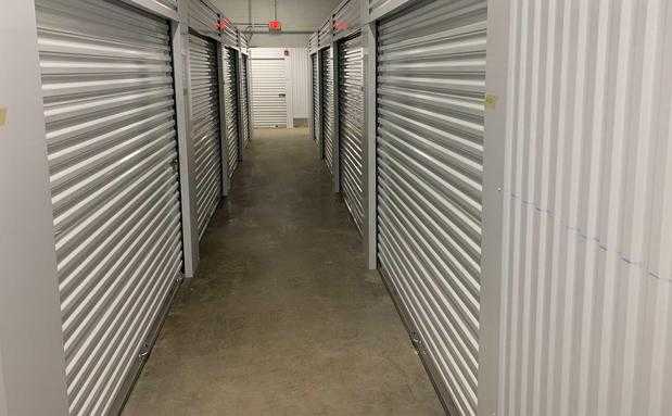 Missouri Blue Springs Shield Storage of Kansas City photo 5