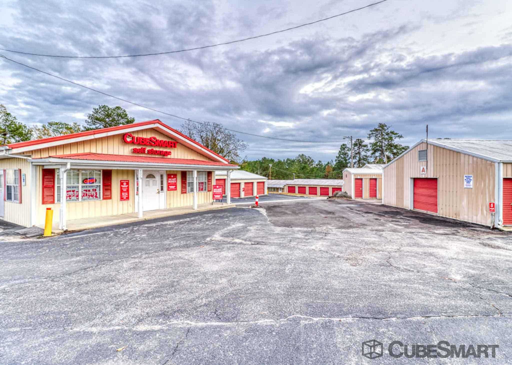 South Carolina Columbia CubeSmart Self Storage photo 5