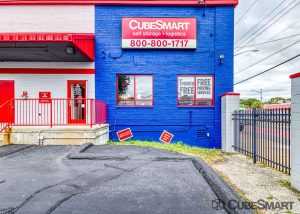 New Jersey Jersey City CubeSmart Self Storage photo 7