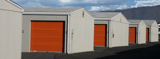 Oregon Medford Mini Storage Warehouse photo 7