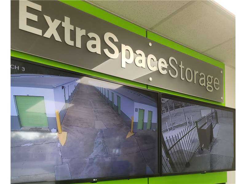 Mississippi Southaven Extra Space Storage photo 3