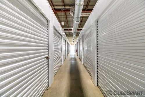 Minnesota Burnsville CubeSmart Self Storage photo 5