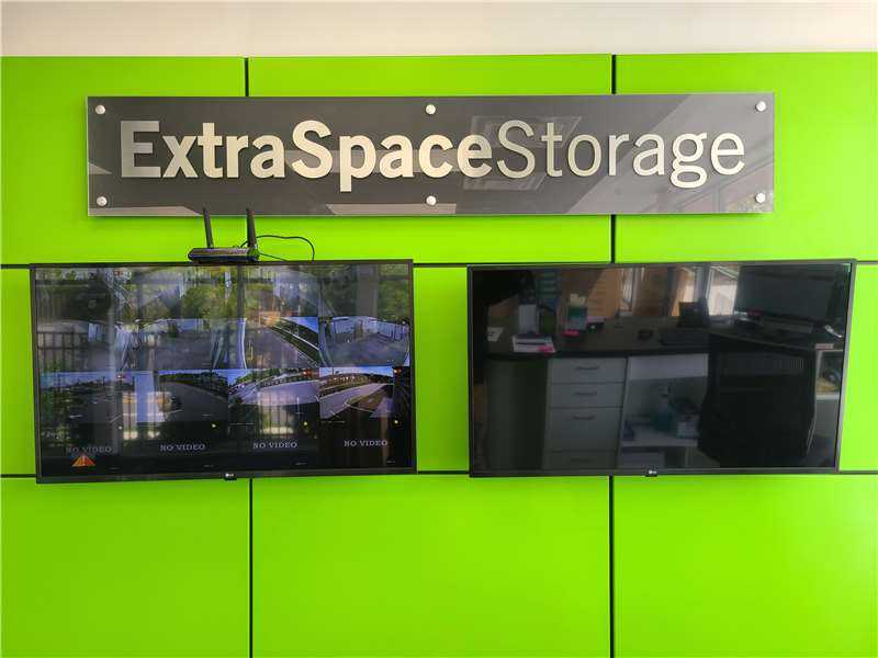 New Jersey Jersey City Extra Space Storage photo 3