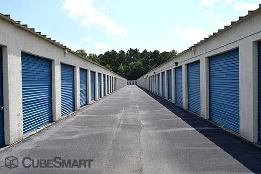 South Carolina North Charleston CubeSmart Self Storage photo 3