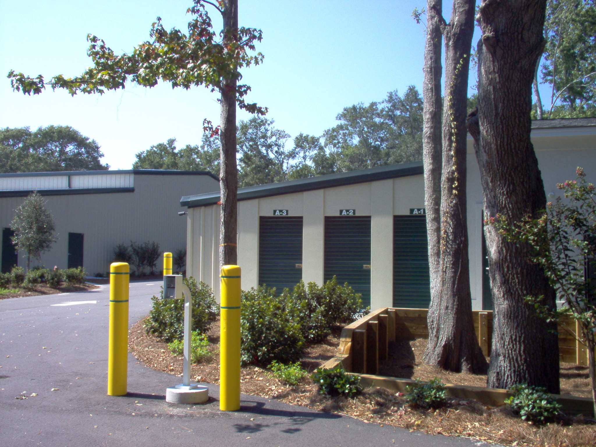 South Carolina Beaufort Dillon Road Self Storage photo 3